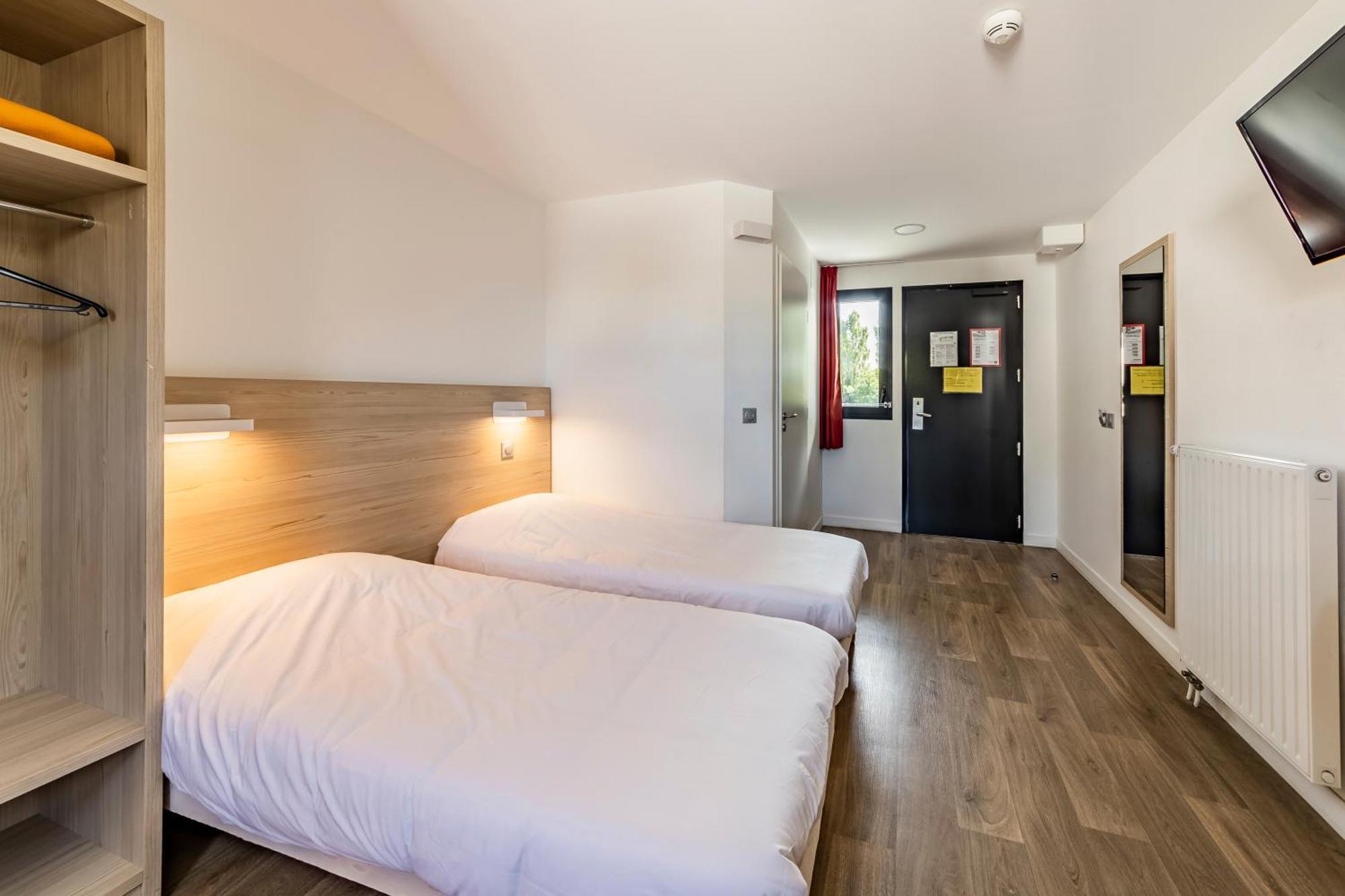Hotel Du Parc - Chantepie Ngoại thất bức ảnh